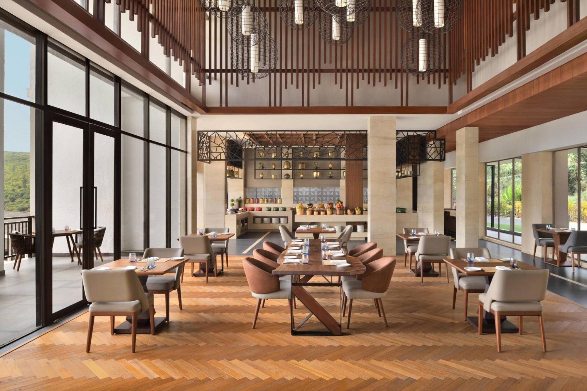 ホテル Courtyard By Marriott マハバレシュワール エクステリア 写真