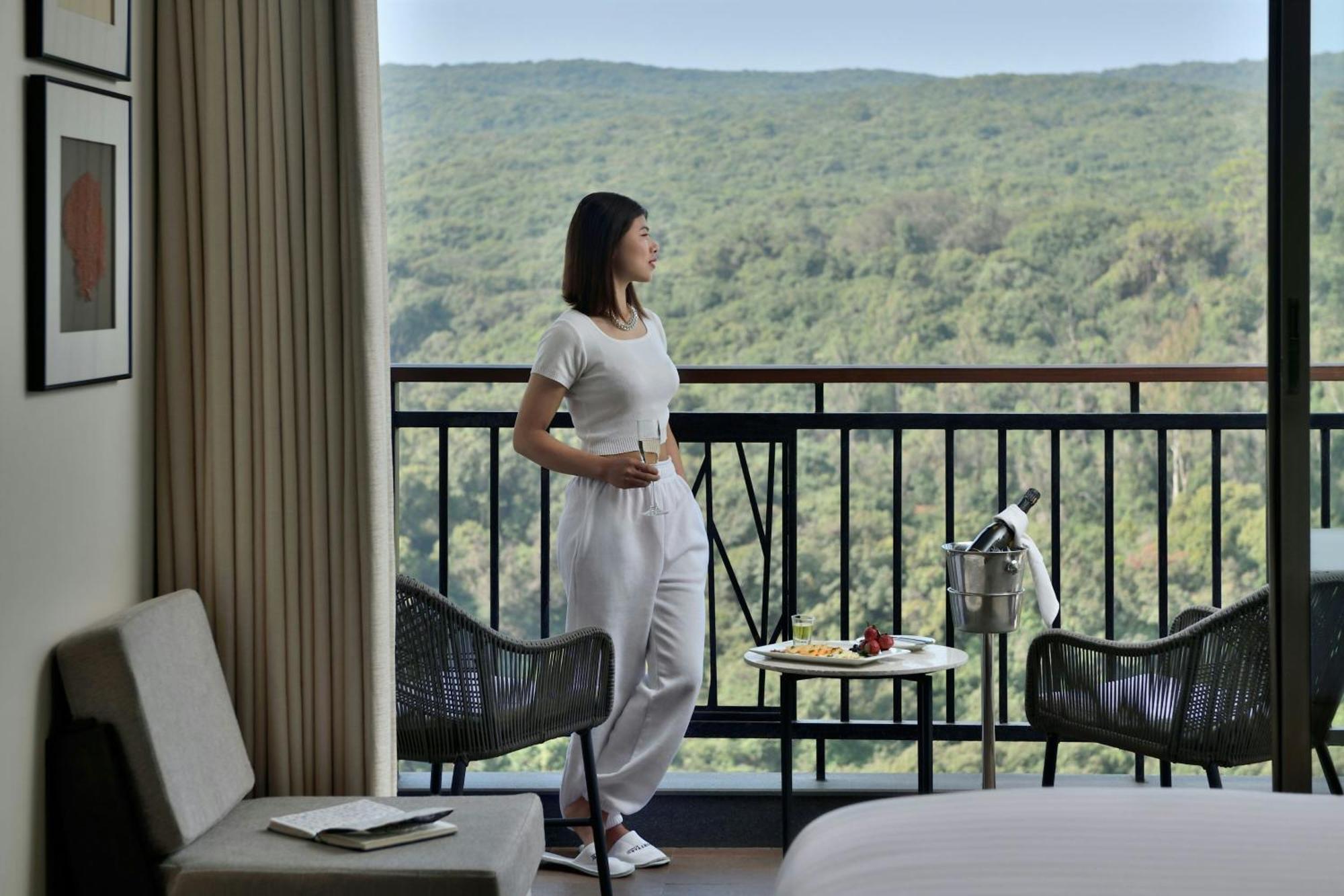 ホテル Courtyard By Marriott マハバレシュワール エクステリア 写真